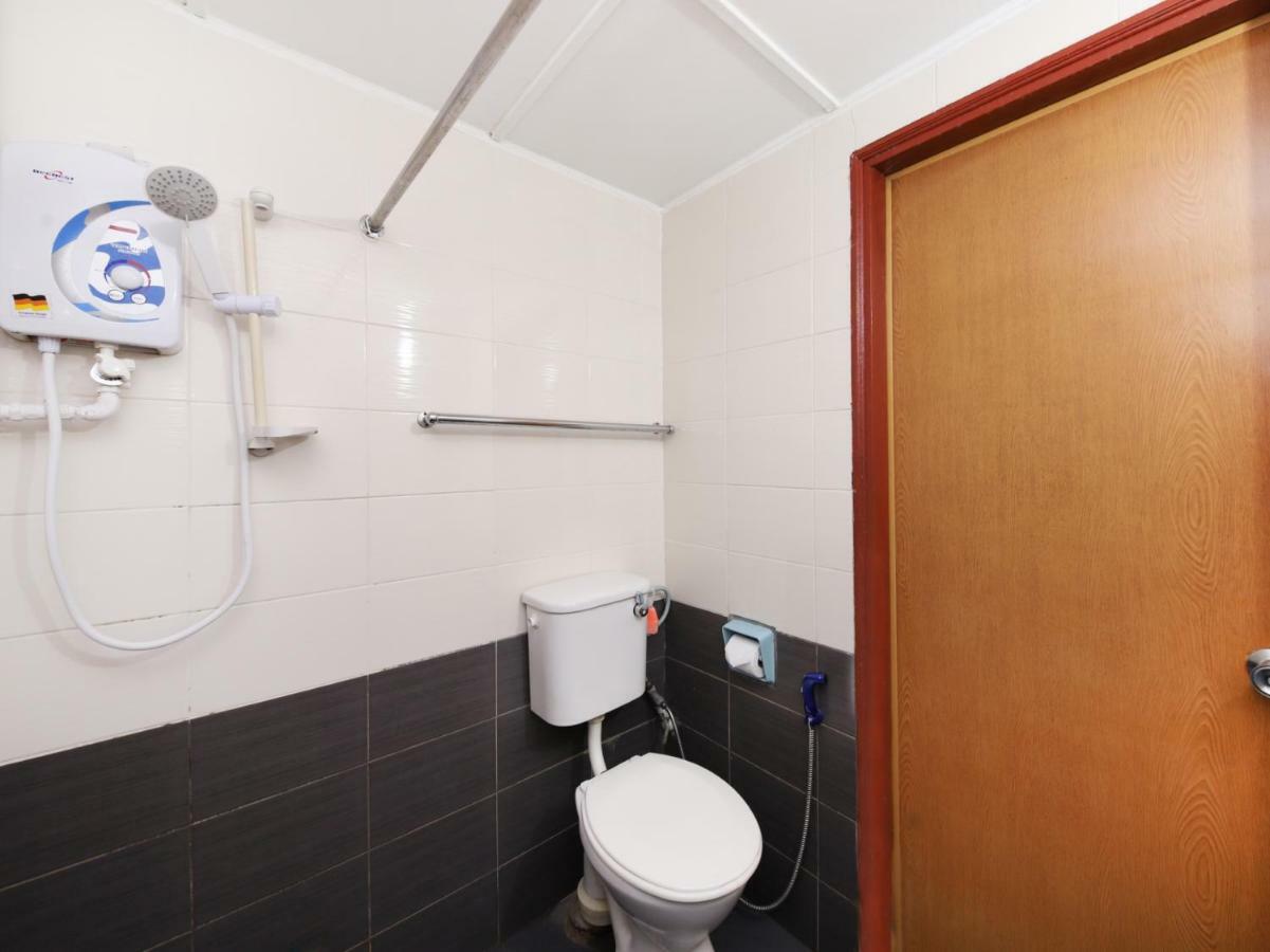 Hotel Oyo 699 Plaza