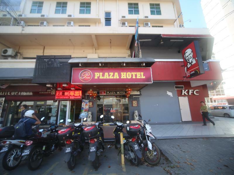 Hotel Oyo 699 Plaza