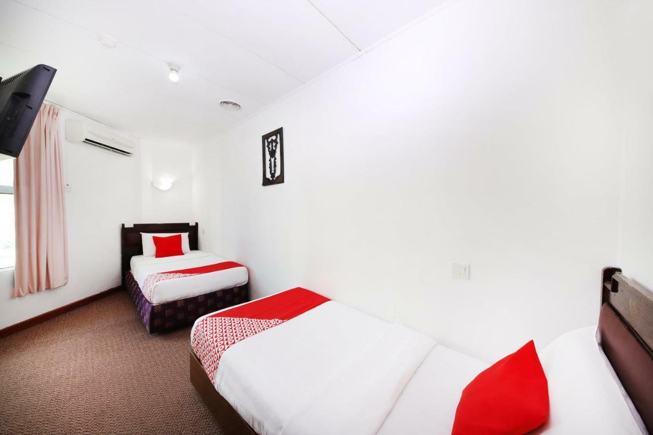 Oyo 699 Plaza 2* Kota Kinabalu